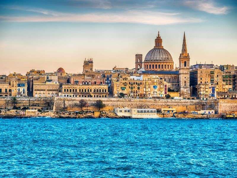 Valletta yacht vacation