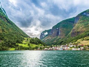 Bergen yacht vacation