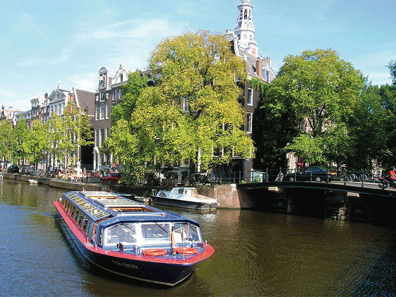 Canal Boat Hire Holland