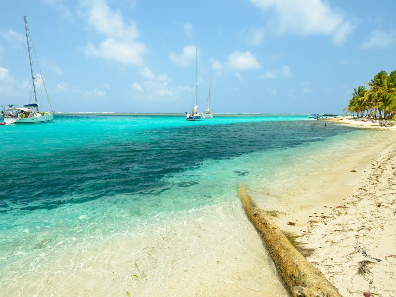 Caribbean Yacht Charters Panama Destinations