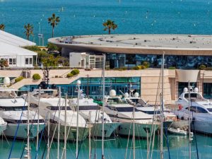 Cannes Yacht Charter